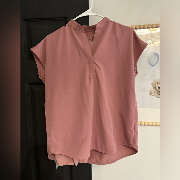 Figs Other - FIGS Women’s SET XXS/XXS/T Dusty Rose Pink Rafaela Scrub Top and joggers